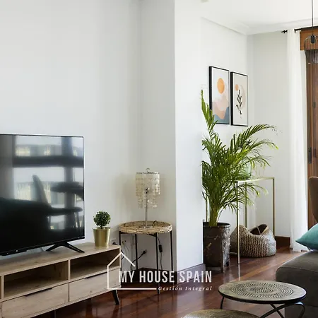 Myhousespain - Playa De Poniente, Con Vistas Al Mar Y Parking Gratuito Апартаменты Хихон